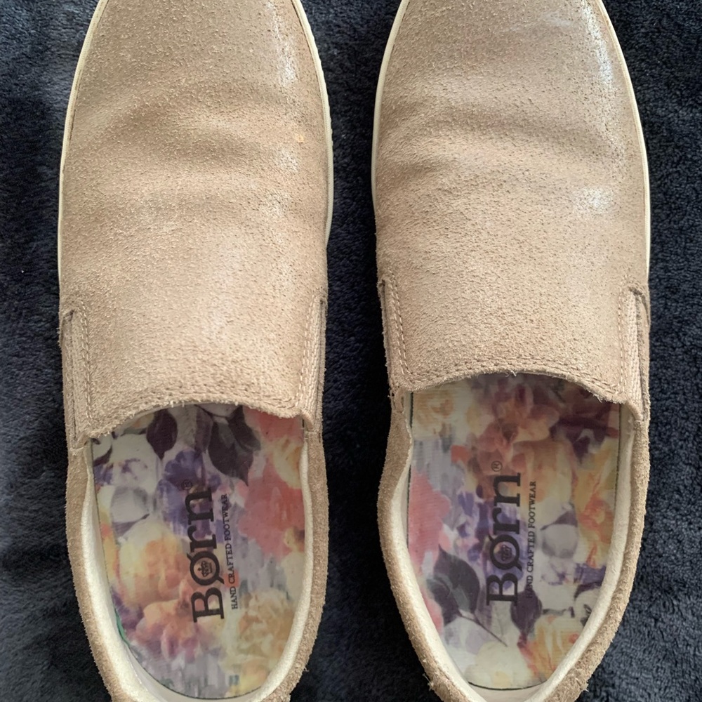 BORN slip-on sneaker